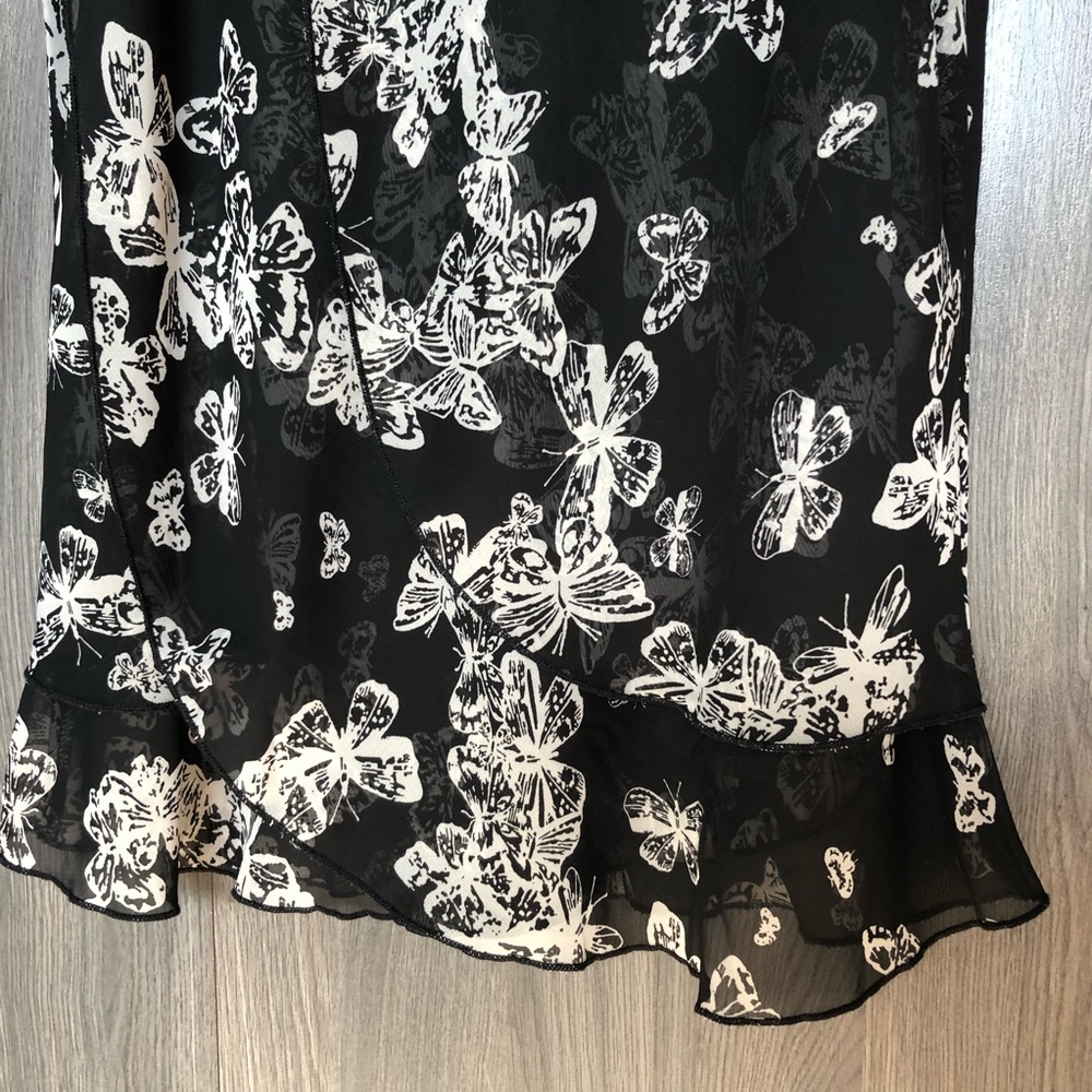Cap Sleeve Butterfly Blouse - Picture 5 of 13